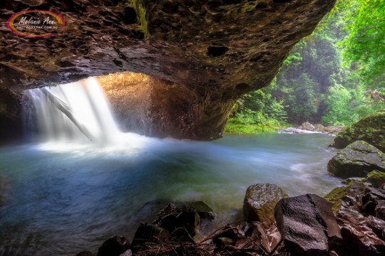 The Natural Bridge, Queensland (AA029)